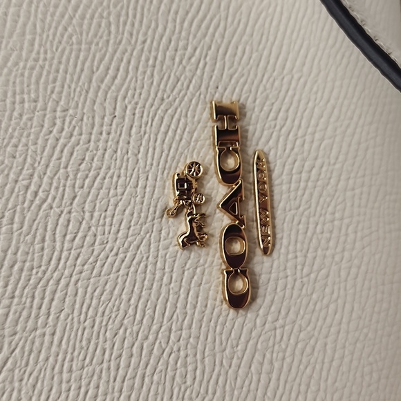 NWT Coach Katy Satchel in Gold/Chalk with Crossbody Strap - Picture 2 of 9